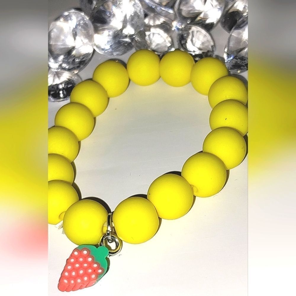 Girls Cute Soft Pottery Fruit Pendant Colorful Kids Bead Bracelet - Picture 7 of 7